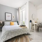 Bright Spacious Getaway Close To The Sea Gzira
