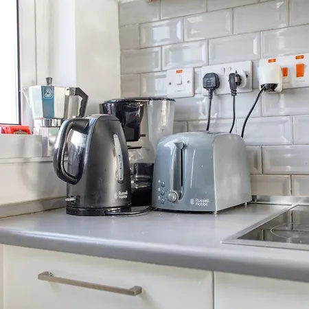 Appartamento Bright Spacious Getaway Close To The Sea Gzira