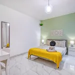 Bright Spacious Getaway Close To The Sea Appartamento