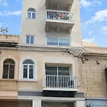 Bright Spacious Getaway Close To The Sea * Gzira