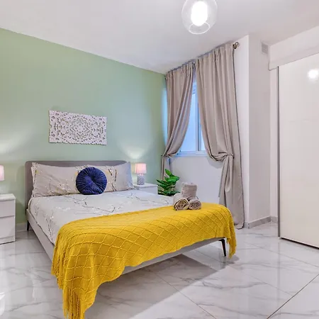 Bright Spacious Getaway Close To The Sea Gzira